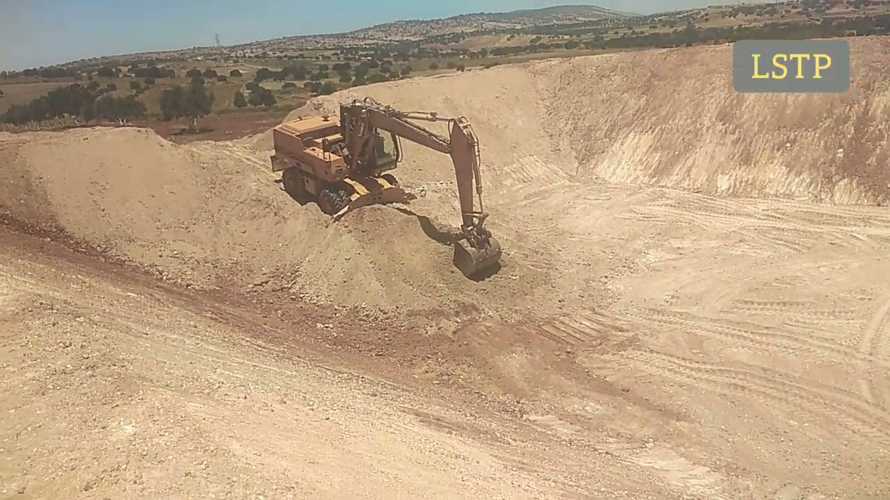 Comment Construire et creuser un bassin. How to build and dig an aquarium.#agricole كيفيةحفر  بسان ا