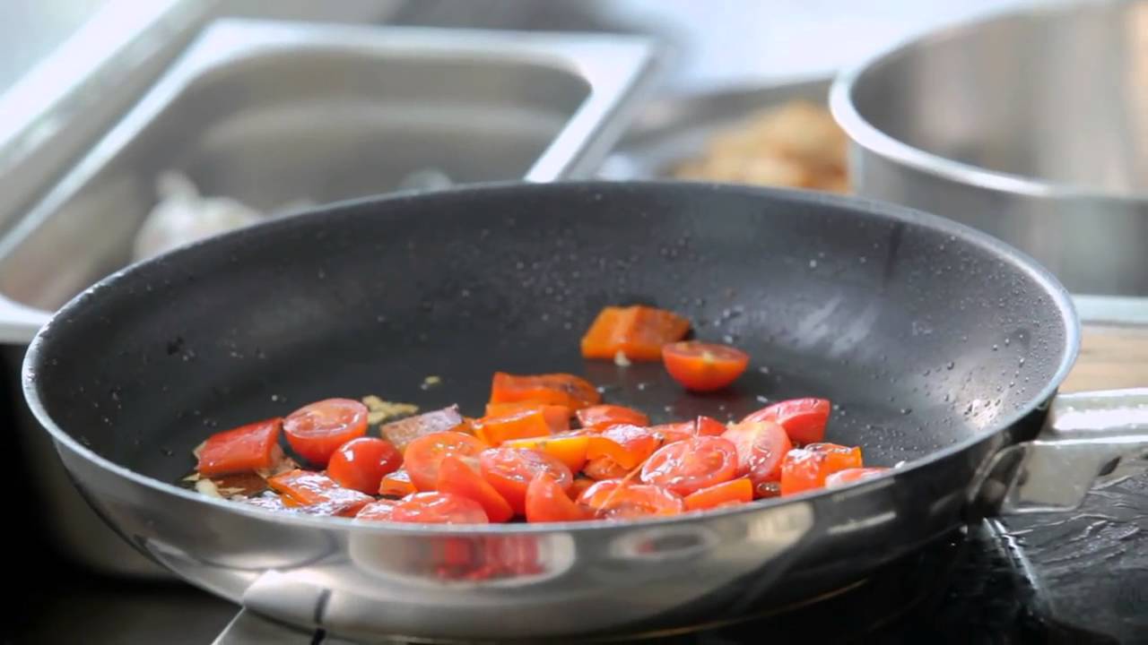 01   SALADA PANZANELLA