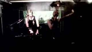 Klaus Thunder Ukkosmaine Ilosaaren Nurmikolla Live