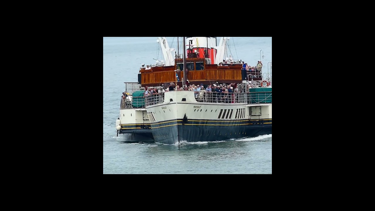 Waverley Paddle Steamer Approaching Llandudno Pier
