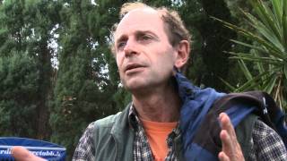 Le volcanologue: le volcanologue "classique"