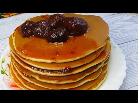 Панкейки - самый простой и вкусный рецепт. Из них можно даже торт приготовить, причём очень быстро.