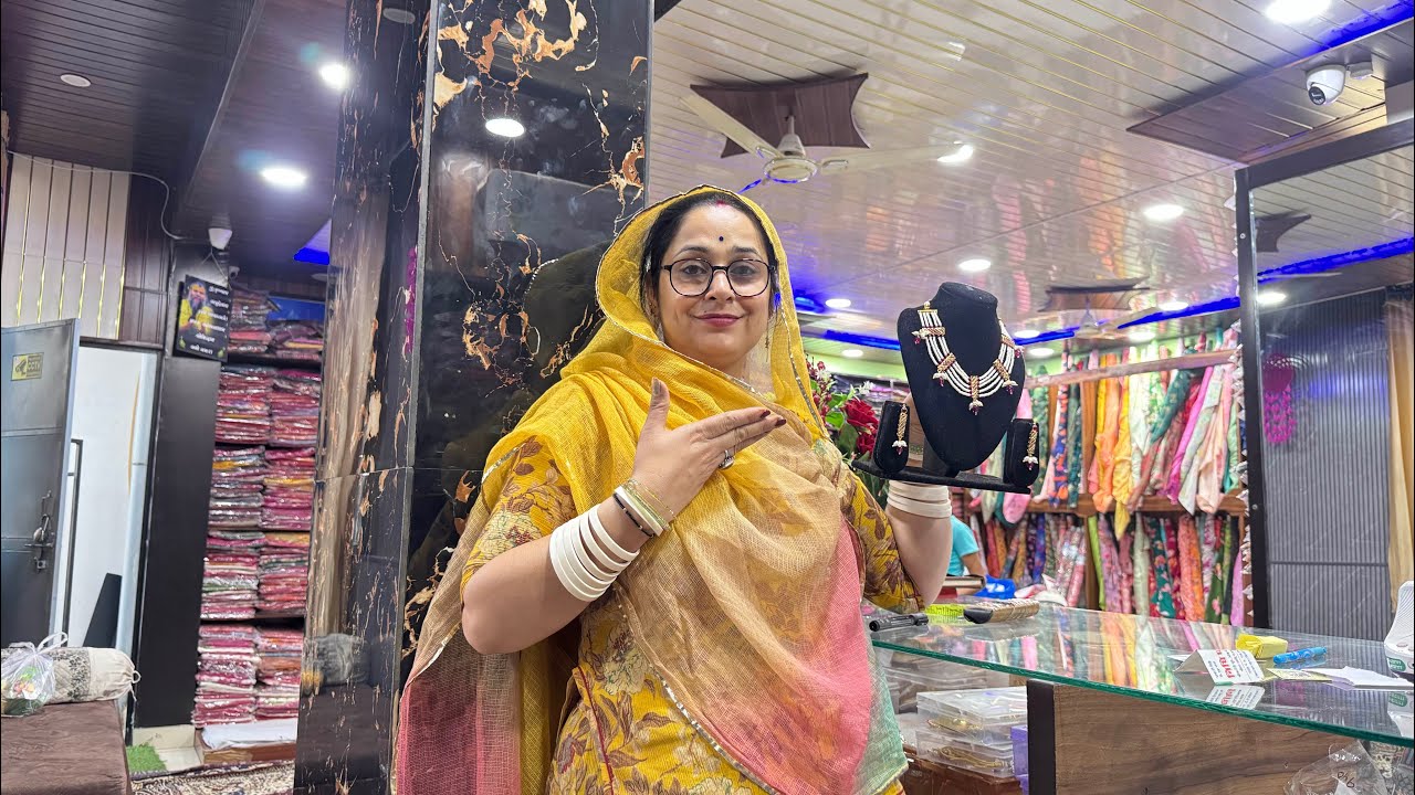 Jiska tha aap sab ko kb se itnzar 😍jewellery ka video aa gya h jaldi book kro 🥰❣️