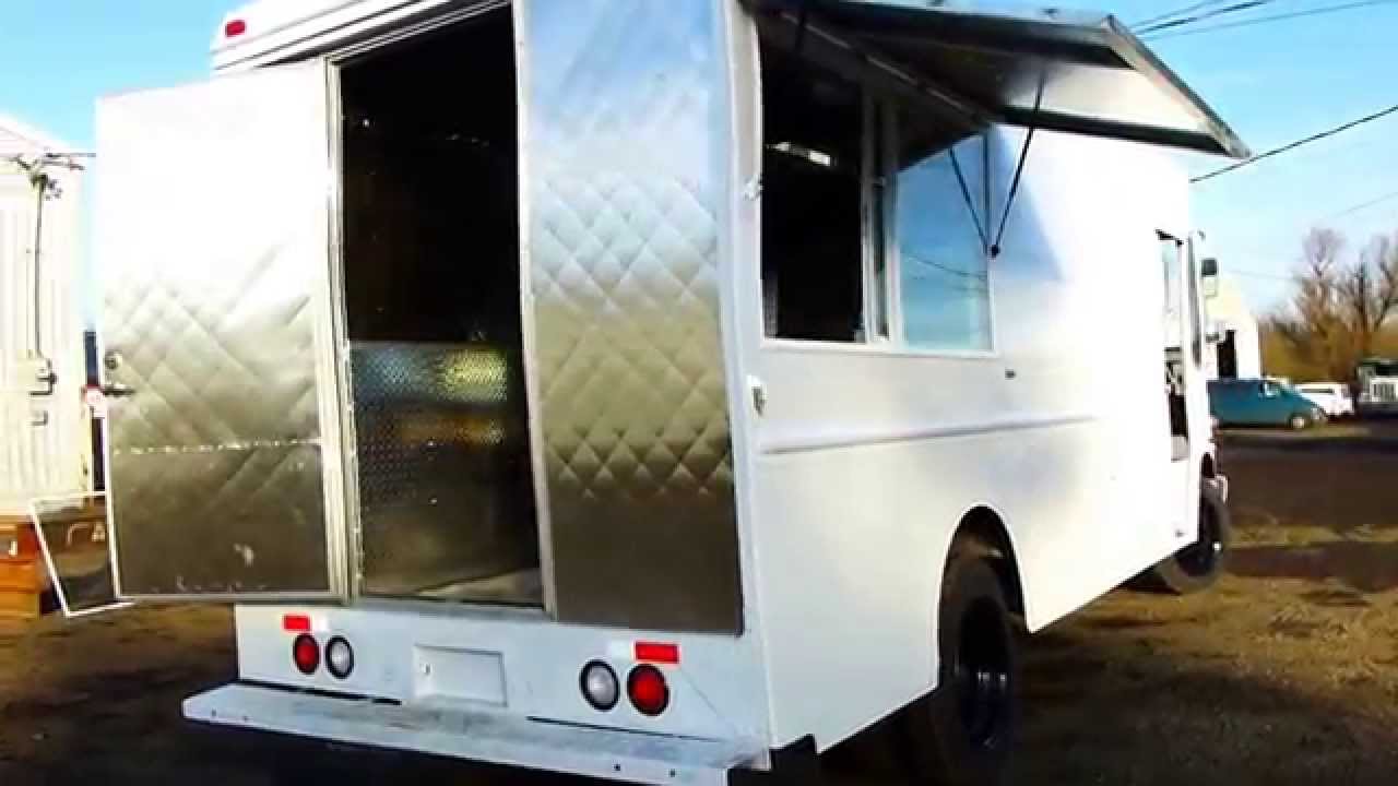 Mobile Catering Food Truck 16ft Kitchen 2002 Video 2