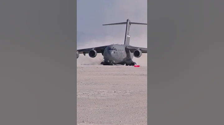 C-17 Globemaster III Aircraft Takeoff With Full Engines Thrust #c17globemaster #usairforce #usaf
