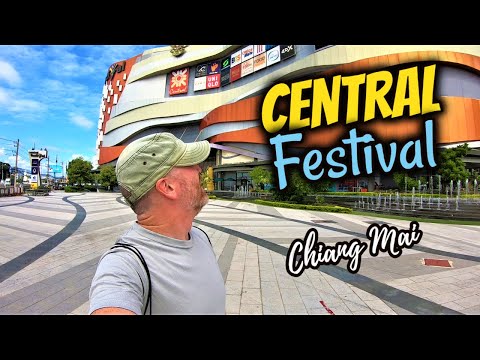 Best Street Pad Thai in Chiang Mai? | Central Festival