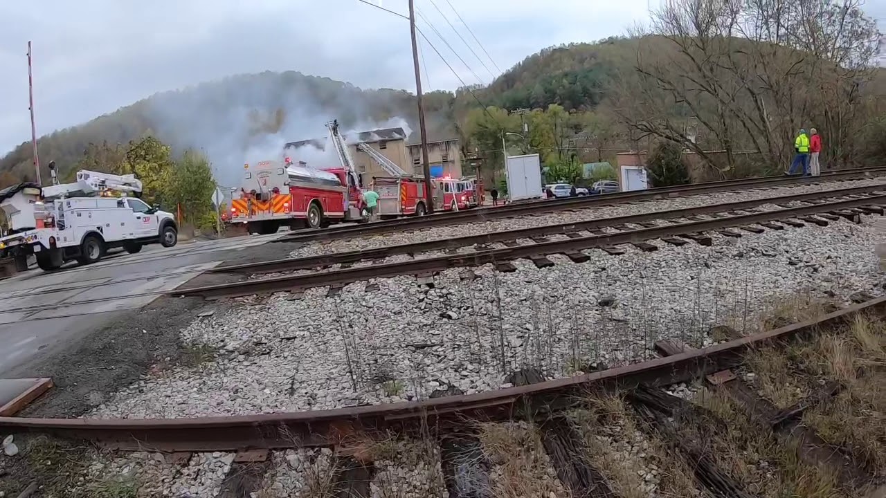 Old Mills Apartments on fire in Pennington Gap, VA YouTube