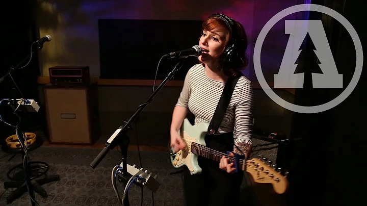 Tara Terra - Pedestal | Audiotree Live