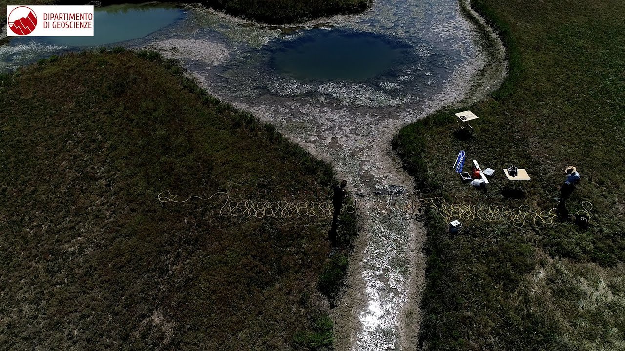 Laguna di Venezia: la complessa rete di canali e meandri negli ambienti di barena