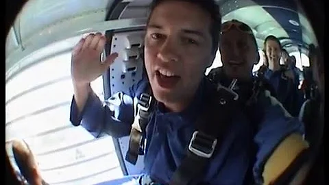 Steven Bott - Sky Dive