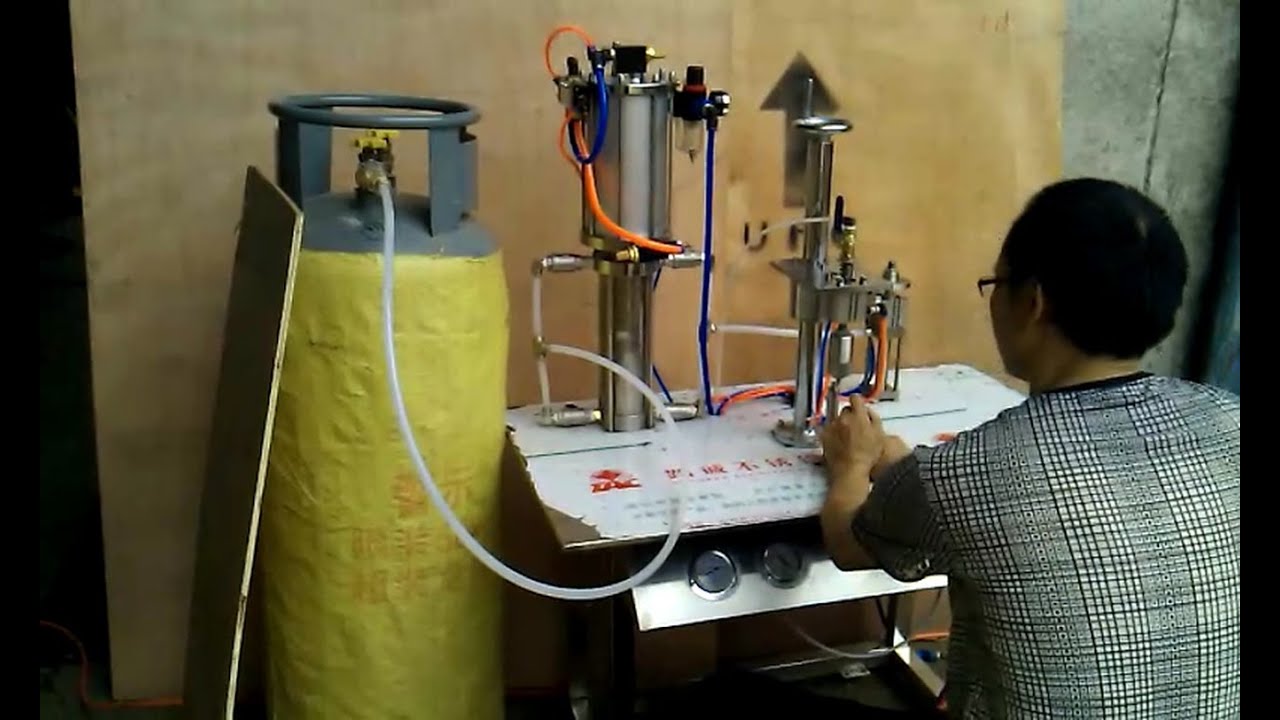 Aerosol Gas Filling Machine and Aerosol Gas Refilling Machine for
