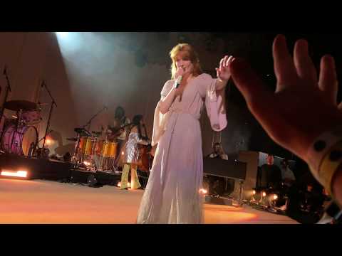 Florence + The Machine - How Big How Blue How Beautiful (ft Kelsey Lu) (Live At FORM Arcosanti 2019)