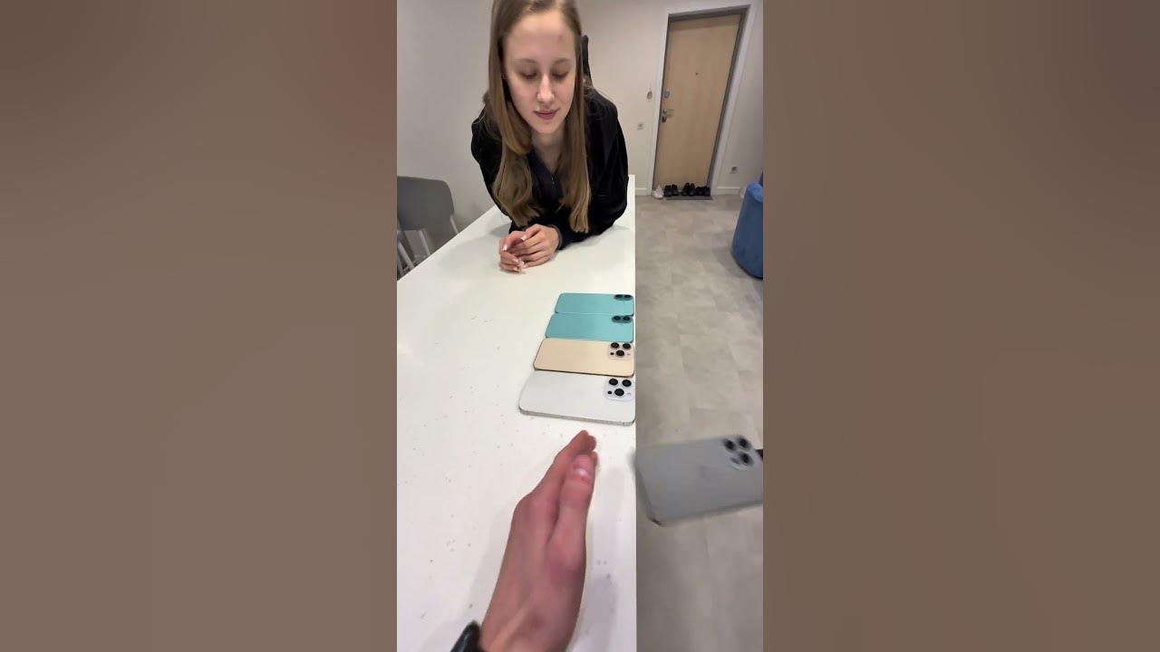 We sing a cat song with a bunch of iPhones😱😼 CAT MODE😺