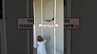 Thumbnail for This is my daughters favourite time of the day 🤣❤️ (🎥: ViralHog)