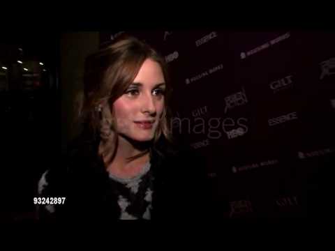 Video: Olivia Palermo netto waarde: Wiki, Getroud, Familie, Trou, Salaris, Broers en susters