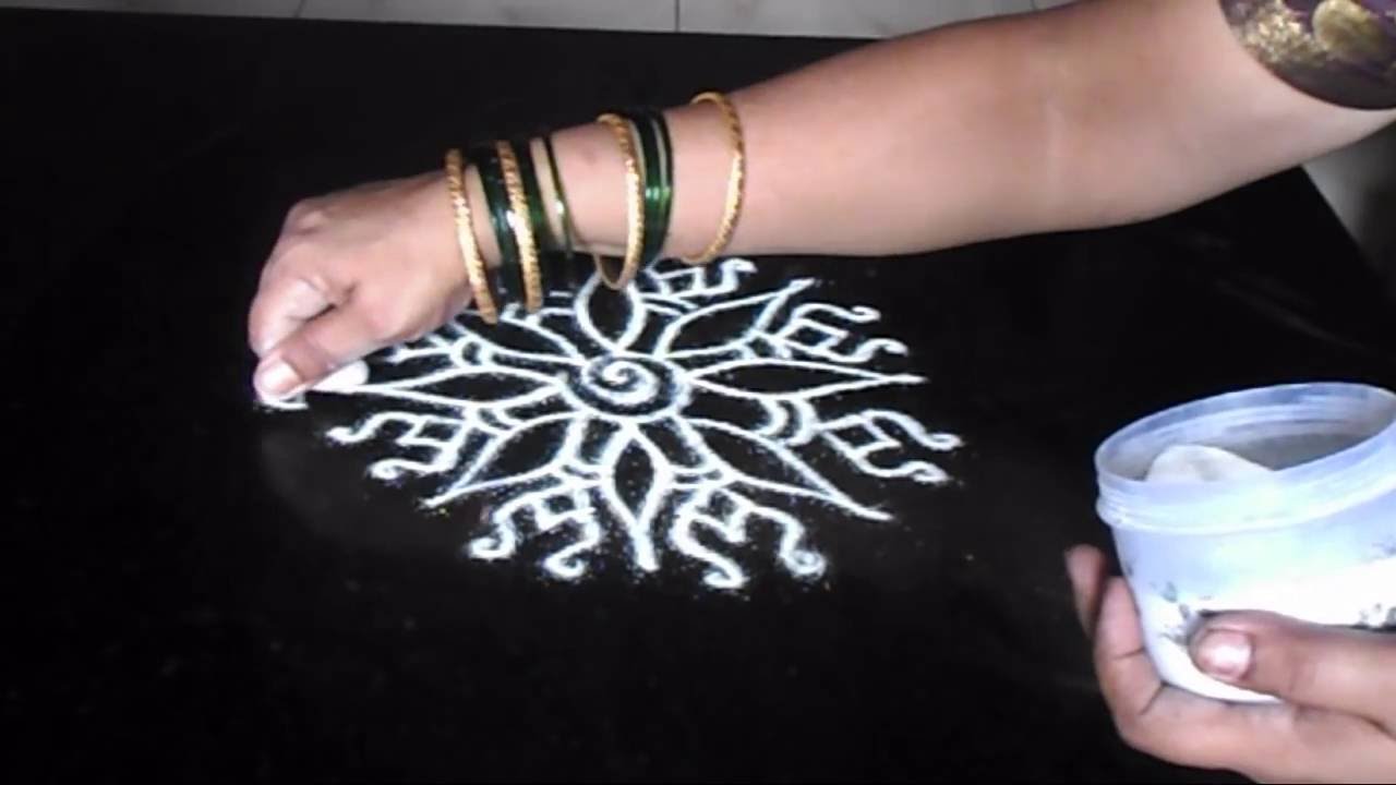 Traditional rangoli designs South India | Sudha Balaji - YouTube