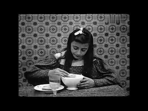 Le Déjeuner de Minet (1905) Pussy's Breakfast (Pathé)