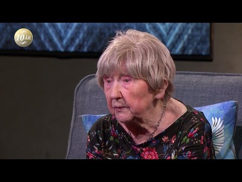 Dagny Carlsson, 104 år: "Det var inte bättre förr" - Malou Efter tio (TV4)