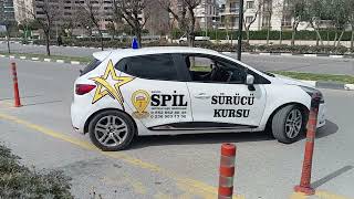Gülcan Özmen Spil Sürücü Kursu Paralel Park Araba Dışı