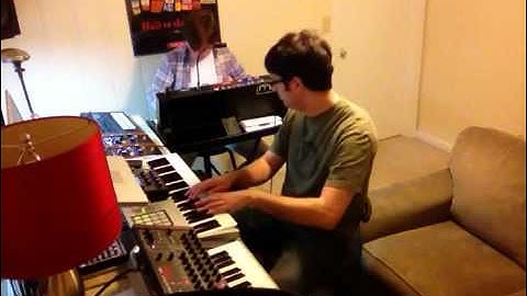 Original Analog Music with Moog voyager, Tetra, DSI Tempest,