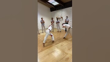 Thumbnail of Helicóptero - Capoeira