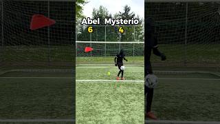 Dodge & Juggle Vs Mystery Pro!😮