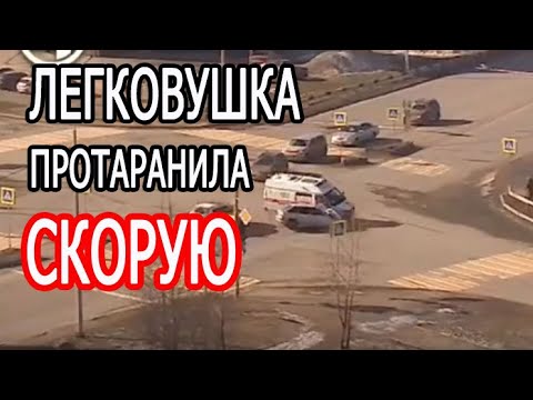 В Нижнем Тагиле скорая помощь попала в аварию