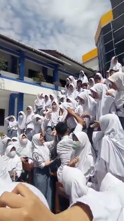 DIGENDONG COWO KARNA SAKIT, BAPERNYA SATU SEKOLAH || tiktok