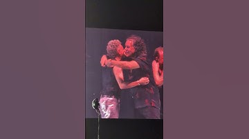 Depeche Mode final Goodbye - Dave Gahan in tears (Memento Mori Tour last concert) Cologne 08.04.24