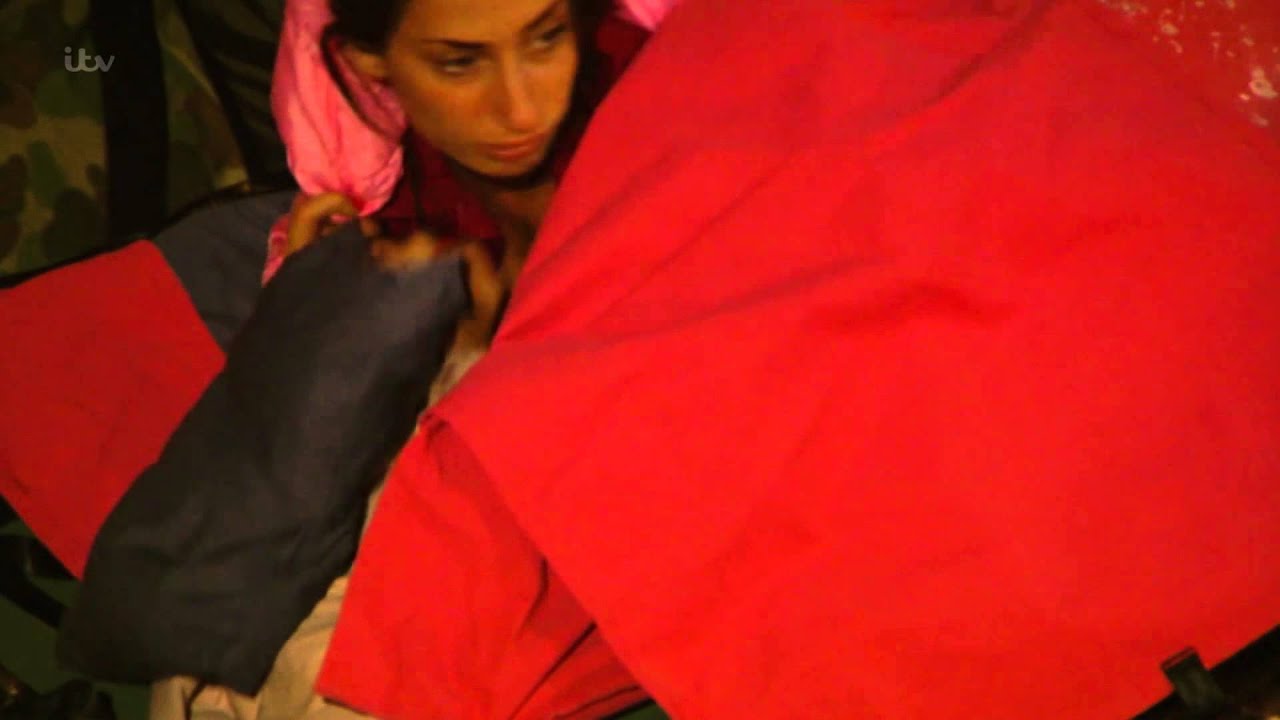 extra campionario Kayla And The Big Bug | I'm A Celebrity... Get Me Out Of Here!