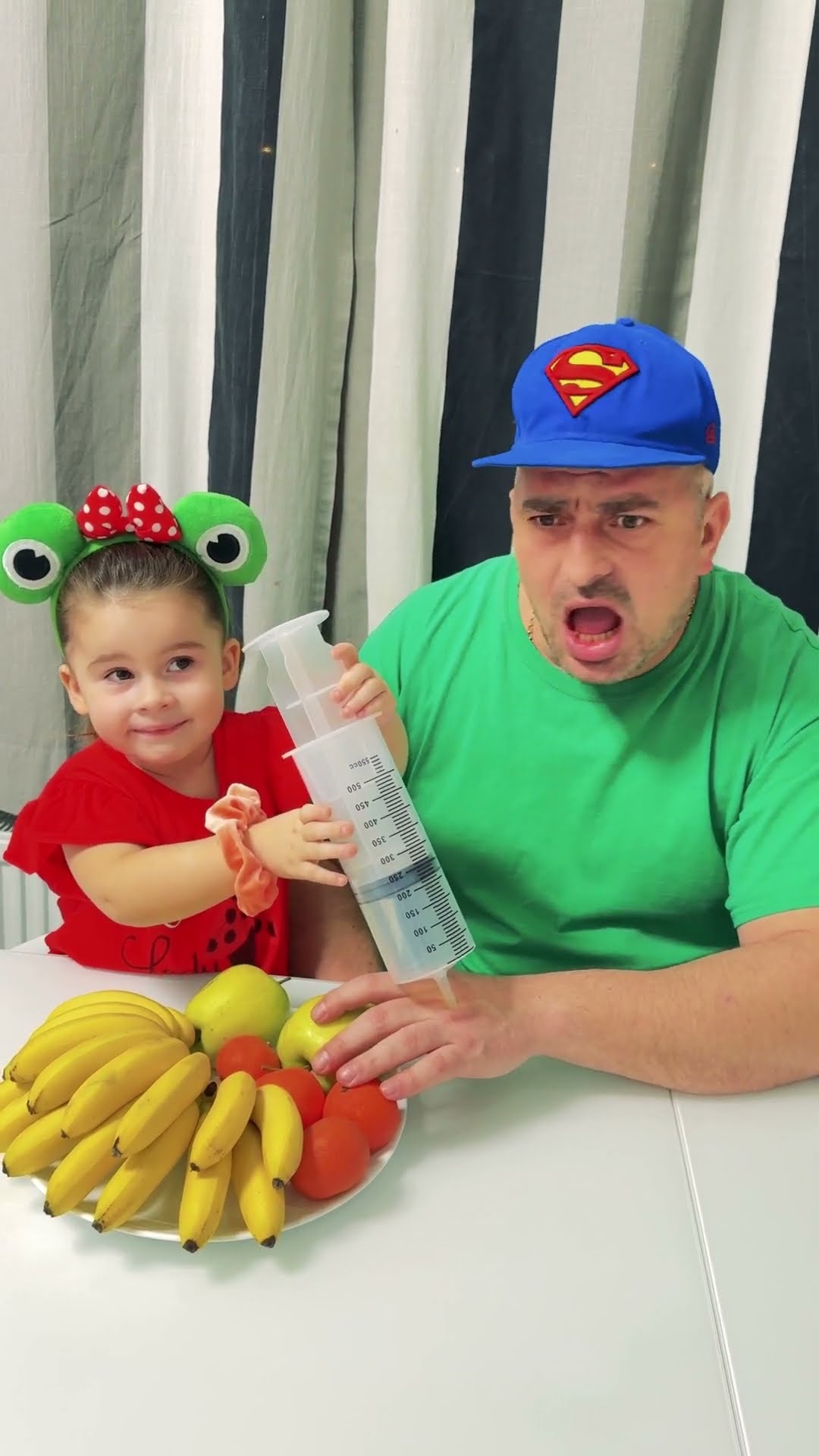 comedy: ?dad afraid injection ?❤️?