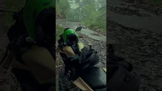 Suasana Yang Membuat Perasaan Tidak Normal vibes