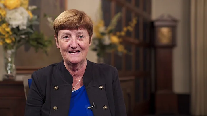 Rosalind Scott - ReviewTube Testimonial