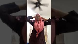 gadis goyang joget #hijab #short #viral #gadis #cantik #hijabstyle