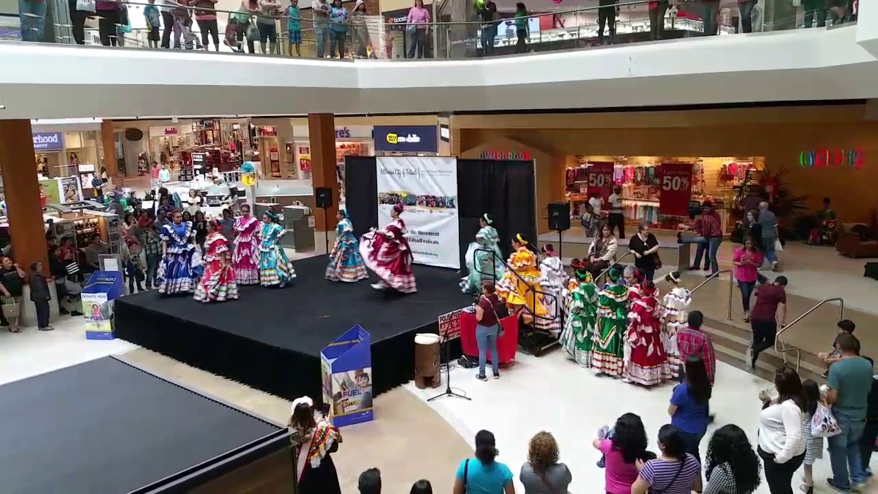 Dance Academy of Mexico performance at Southridge Mall - YouTube