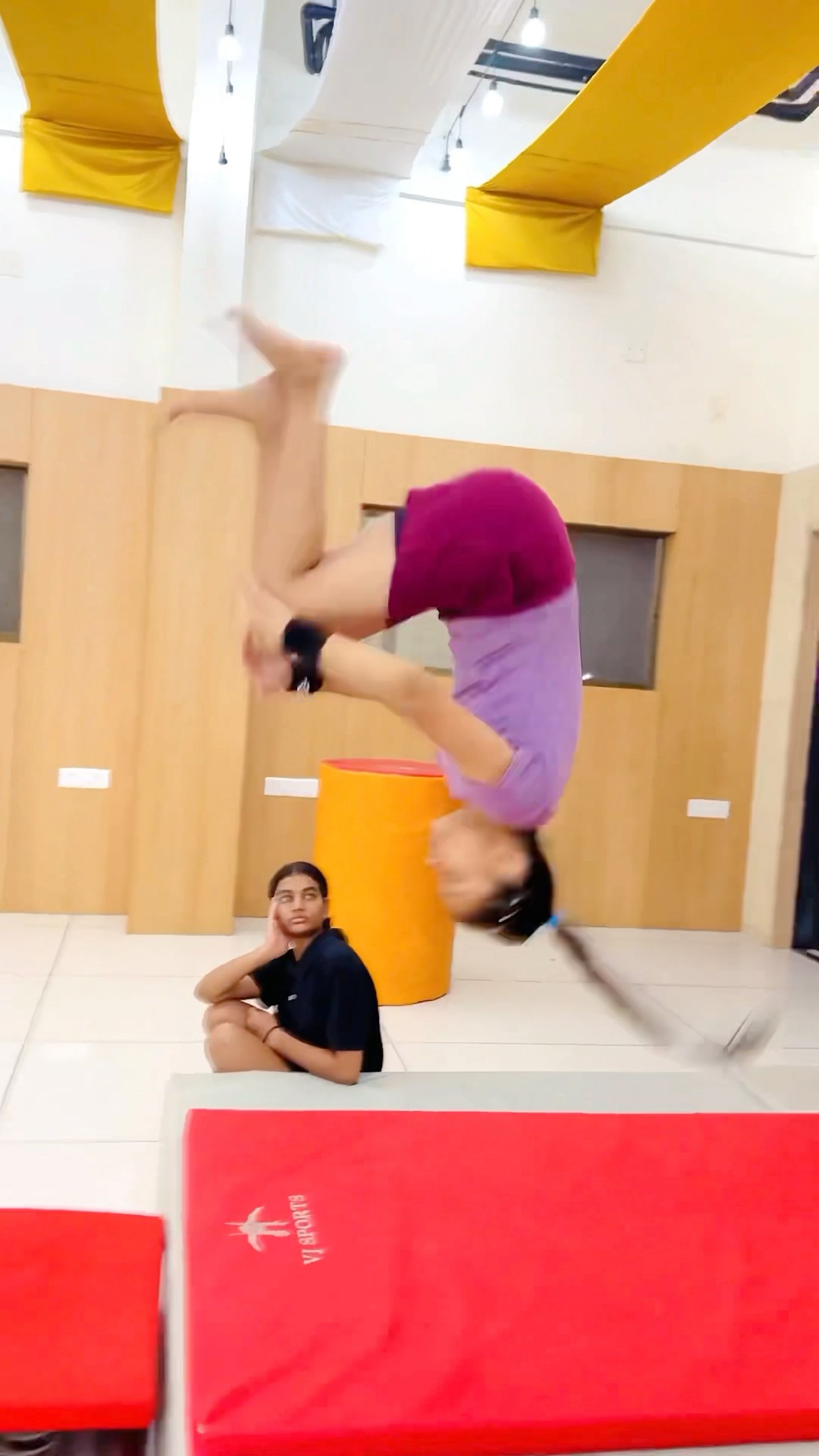 Backflip?| Nandini Rajput | #backflip #nandini091013 #trending #viralvideo #youtubeshorts #shorts