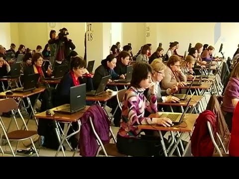 ფულადი ჯილდო პენსიონერი პედაგოგებისთვის