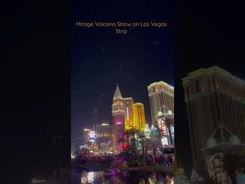 Walking Downtown Grand Hotel & Casino 8/24/22 | Las Vegas, Nevada | Walking Vegas Hotels