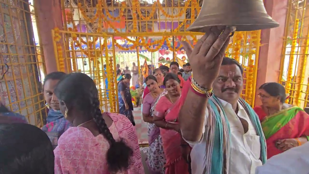 ​పెనమలూరు త్రిమూర్తుల ఆలయంలో వైభవంగా మహా శివరాత్రి వేడుకలు@15 February 2026