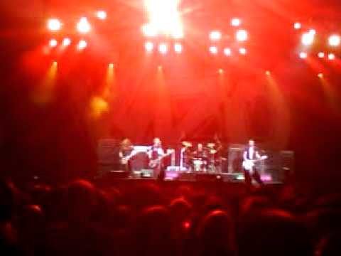 Highfield 2010-WIZO-Goldenes Stück Scheiße - YouTube