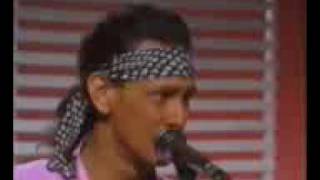 Lagu Retro-Battle Of The Bands Artist-Hapuskan Lanun Cetak Rompak