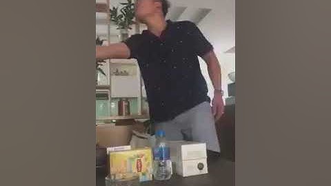 Nhân Viên FE Credit Đến Nhà Con Nợ Đòi Nợ Và Cái Kết