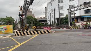 4191次500型區間車往鶯歌通過樹林俊英街平交道