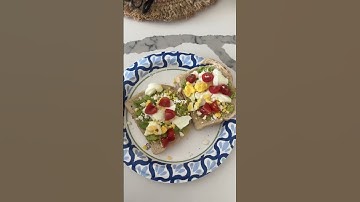 MUST TRY Trader Joes DINNERS! 🥙🥙🥙#traderjoes #traderjoeshaul #dinnerideas #mealideas #shorts