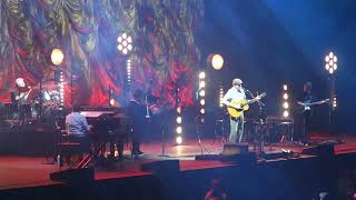 Country Road  ::  James Taylor ~ And His All-Star Band  ~  Tour 2024 : Melbourne, Australia