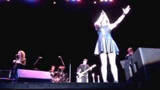 Katharine McPhee - "Cut, Print... Moving On" (Live in New Bedford, MA)