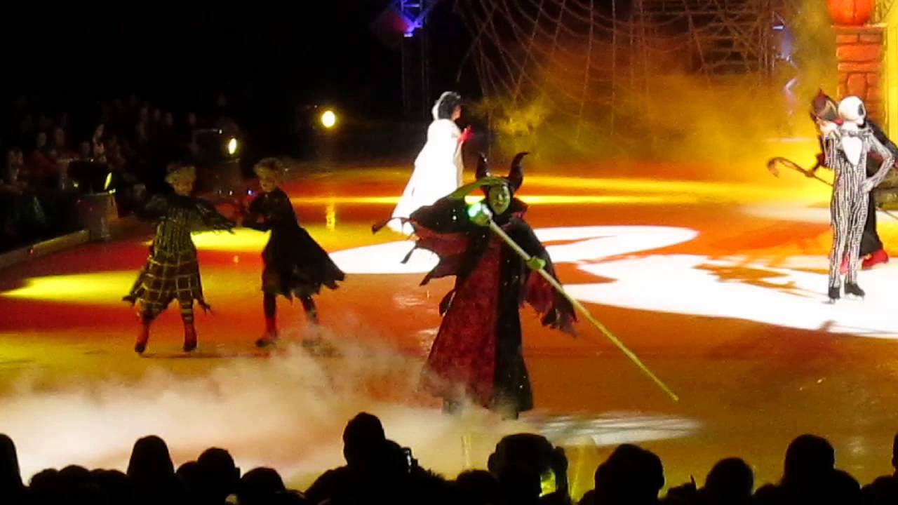 Maleficent in Halloween Disney On Ice United Center Feb 2 2014