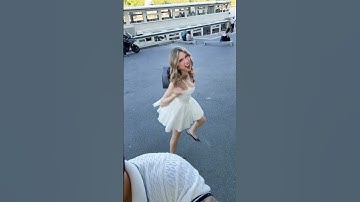 Thumbnail of Solo amigos… pero en París 🫢😂 #shorts #yoloaventuras