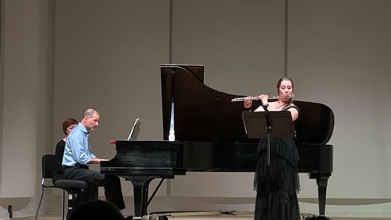 Andrè Jolivet Flute Concerto No. 1 (flute and piano) Performed by