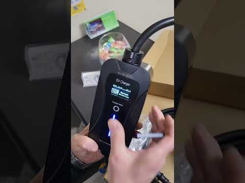 Зарядка для электромобилей Tesla 7,4 кВт 32A 220В таймером начала заряда WI-FI переходник на бытовую розетку гарантия, видео 1